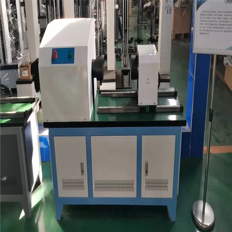 1661134788661729.jpg 凸輪軸動態(tài)疲勞試驗機(jī)5.jpg